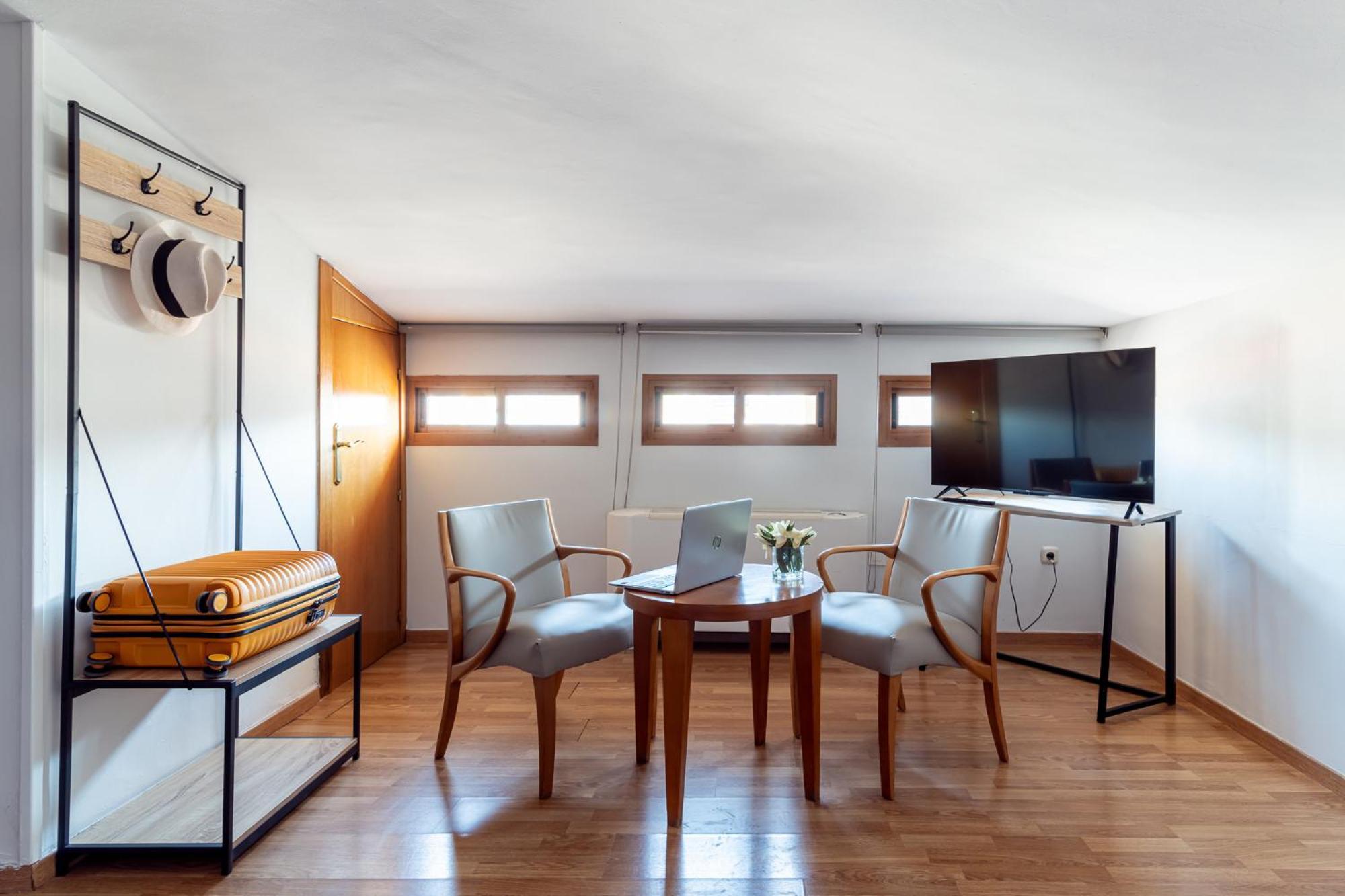Hotel Reina Mora Granada Kültér fotó