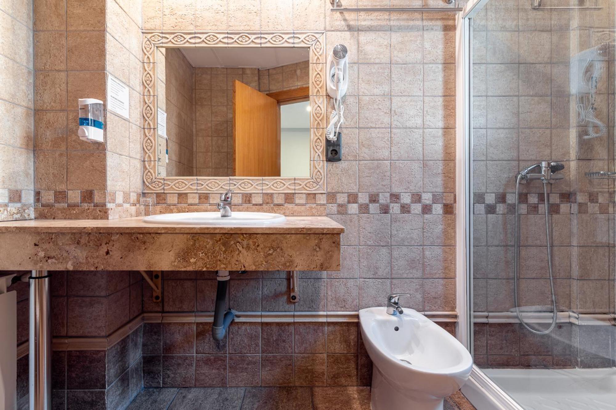 Hotel Reina Mora Granada Kültér fotó
